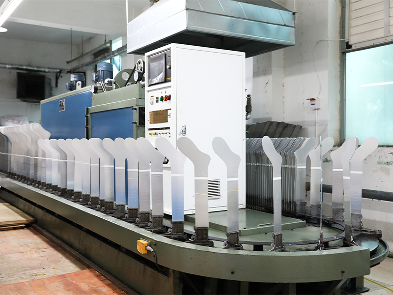 自動(dòng)熱定型機(jī)