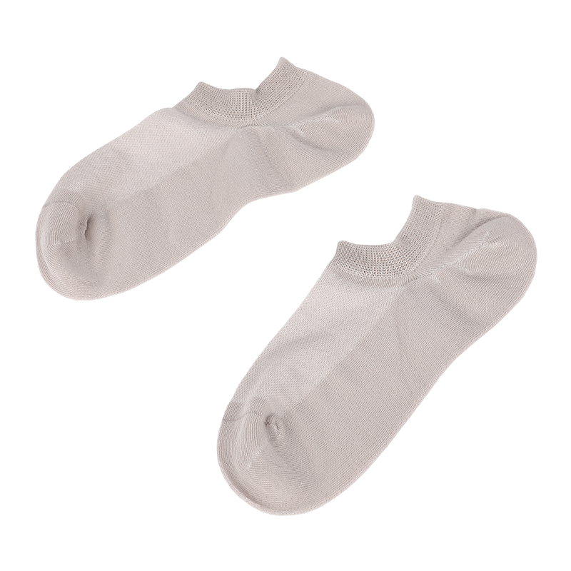 批發(fā)或訂制女士經(jīng)典腳背網(wǎng)眼舒適Y跟短襪